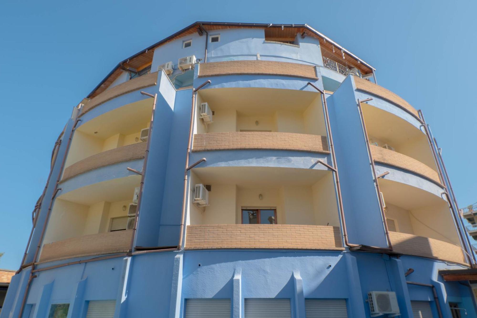Hotel Albatros Roseto Degli Abruzzi Buitenkant foto